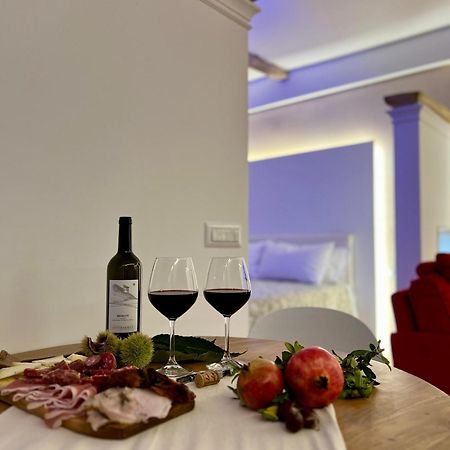 Elena'S Suite Sutri Zewnętrze zdjęcie