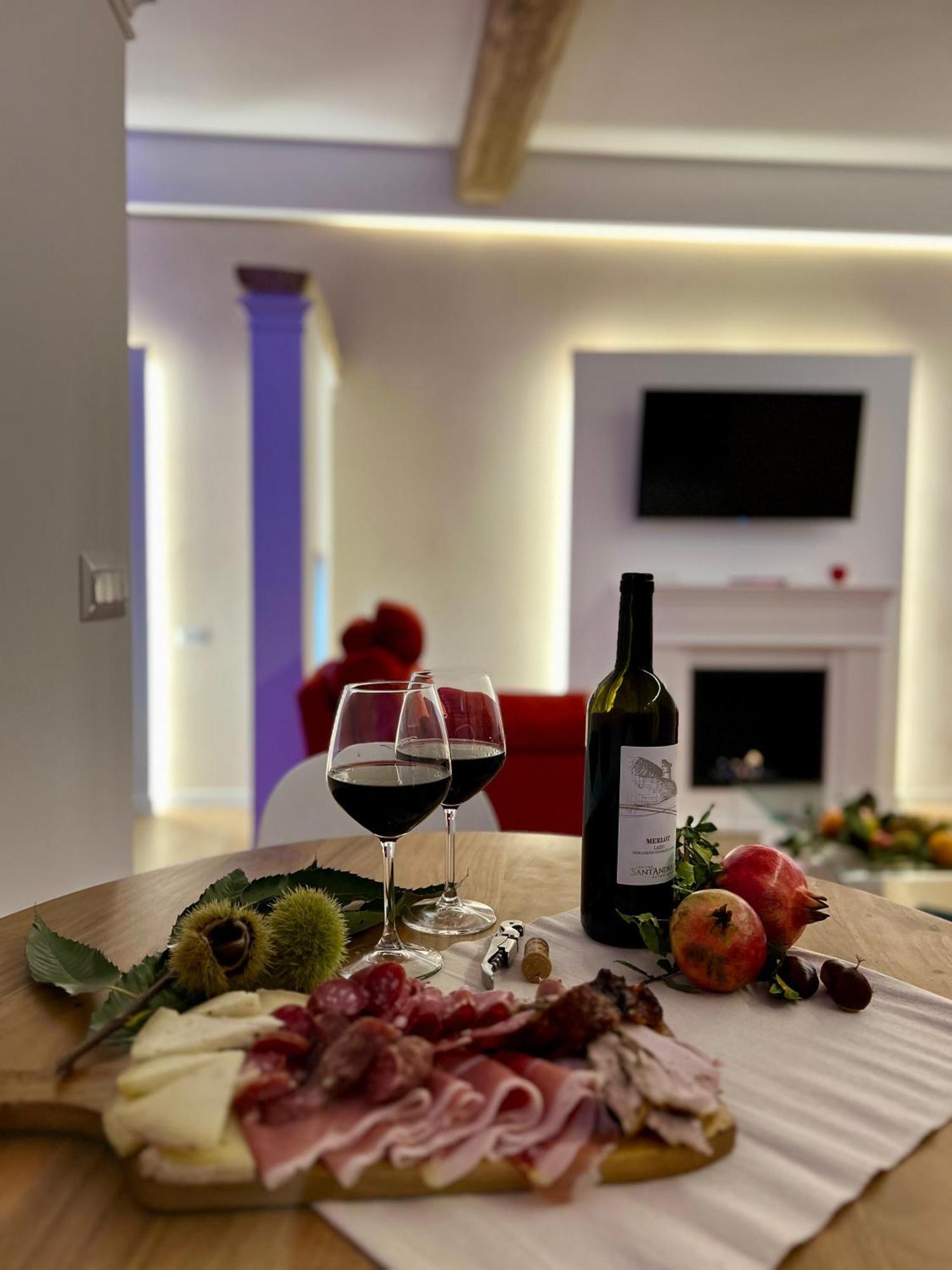 Elena'S Suite Sutri Zewnętrze zdjęcie